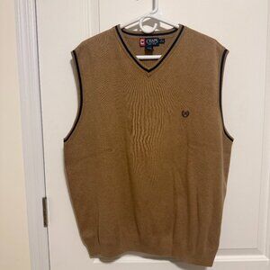 Men’s Chaps tan sweater vest— XL